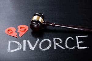 How to Pick the “Best” and “Right” Divorce Attorney